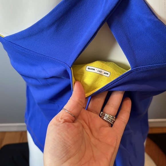 Lululemon Tank size 12? - Picture 4 of 4